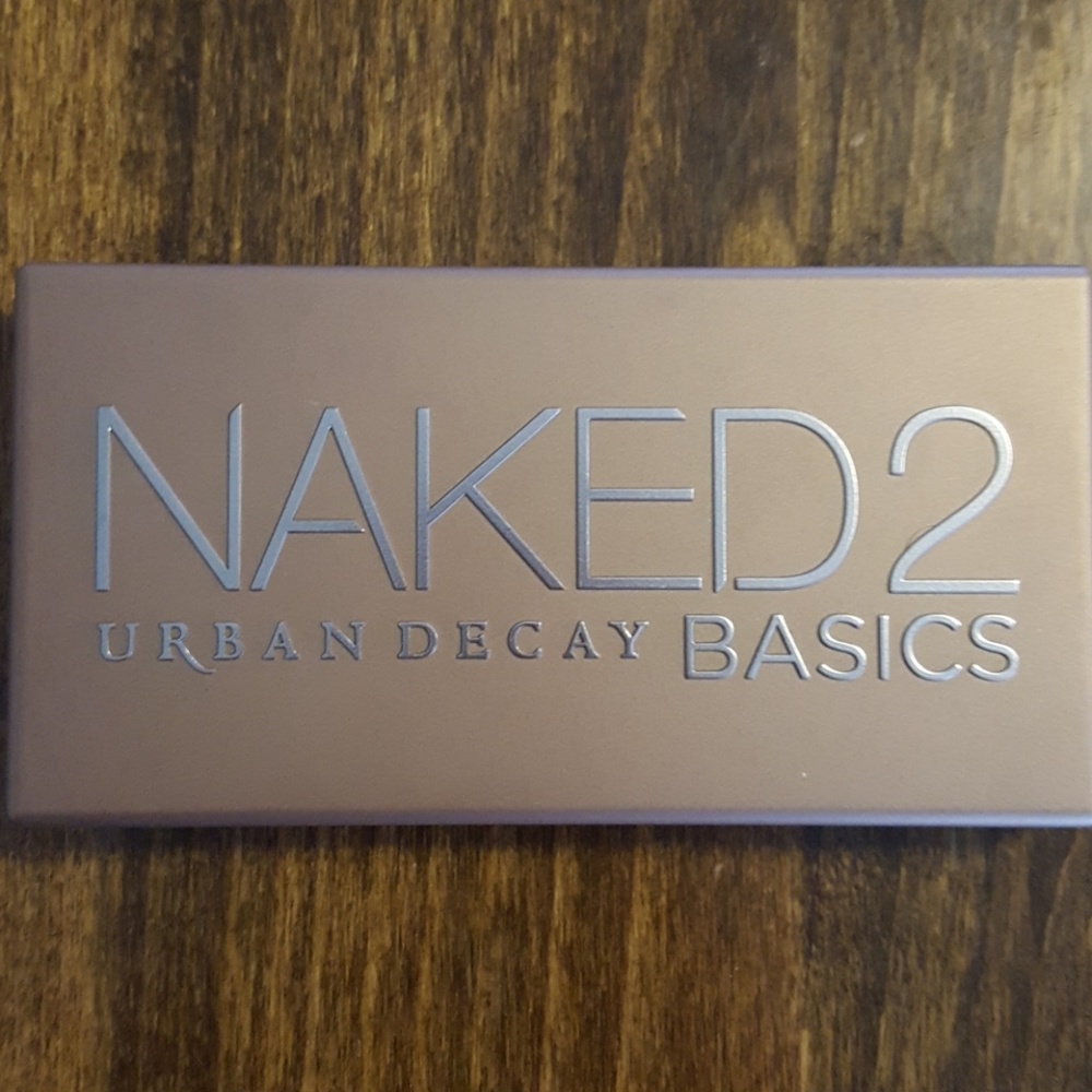 Urban Decay Naked Basics 2 Palette